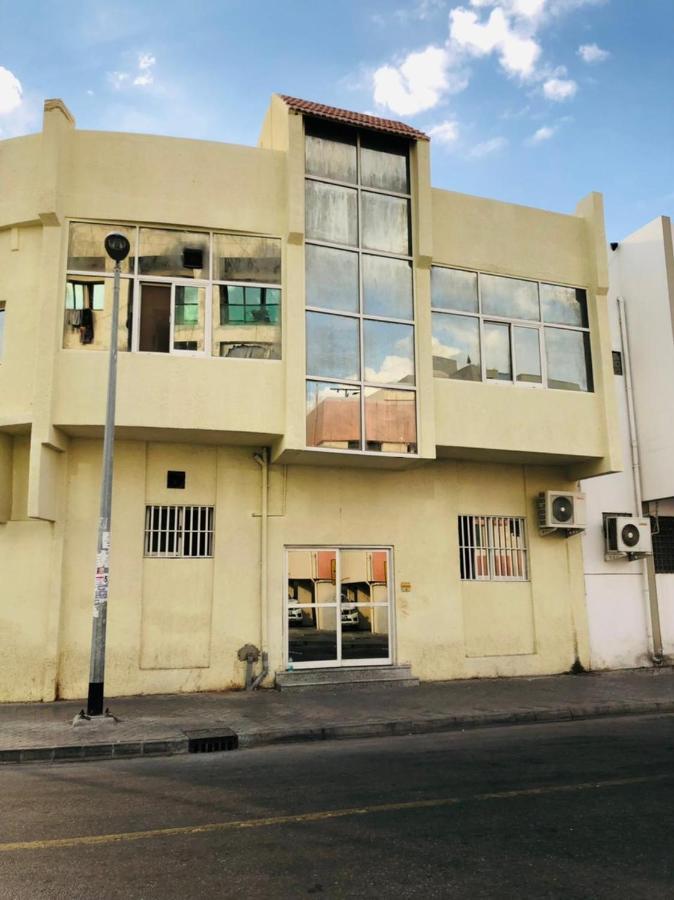 Hostel Nexa Dubai Bagian luar foto